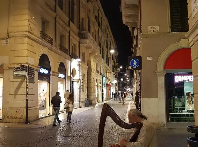 Il Cappello Di Giulietta 4*