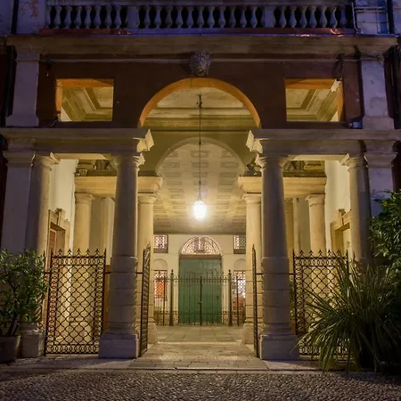 Il Cappello Di Giulietta ורונה