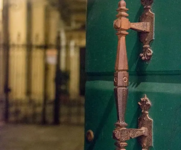 Il Cappello Di Giulietta Affittacamere 4*